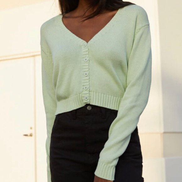 Brandy Melville | Sweaters | Pale Green 